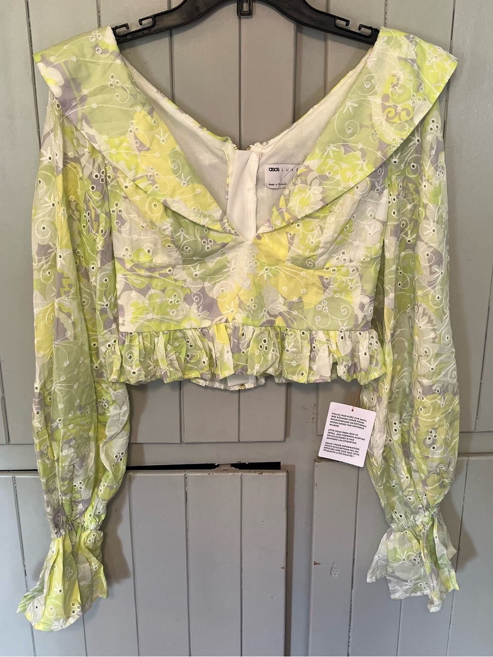ASOS LUXE NWOT floral eyelet top in lime green SZ 4